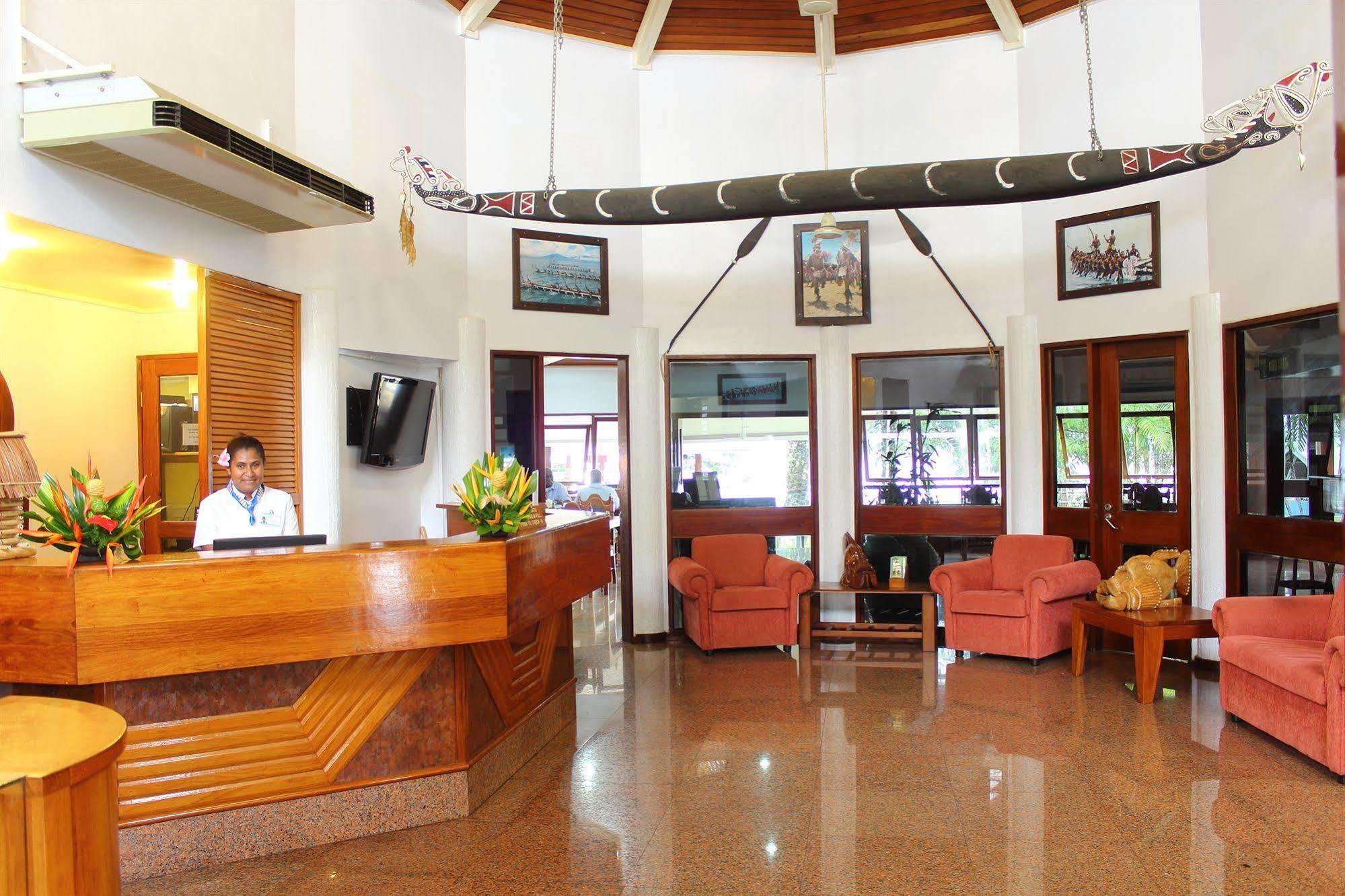 Alotau International Otel Dış mekan fotoğraf